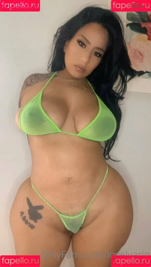 lovelyarin Onlyfans Photo Gallery 