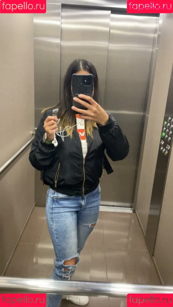 Sara Miller Onlyfans Photo Gallery 