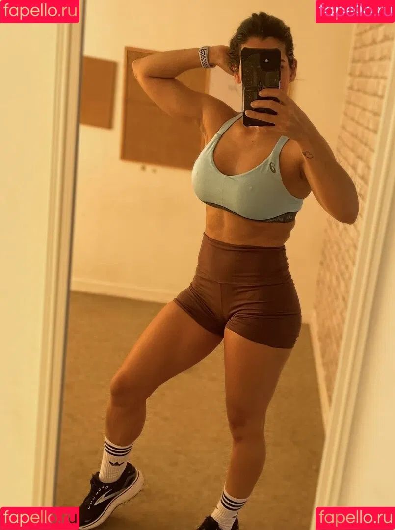 Sara Miller Onlyfans Photo Gallery 
