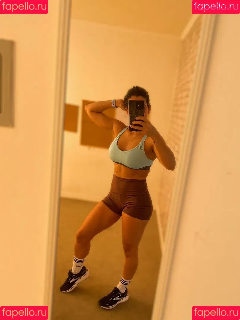 Sara Miller Onlyfans Photo Gallery 