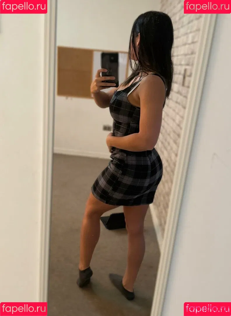Sara Miller Onlyfans Photo Gallery 