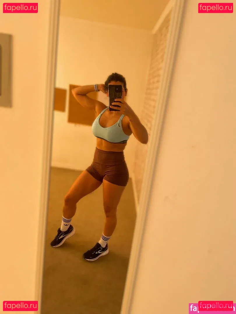 Sara Miller Onlyfans Photo Gallery 