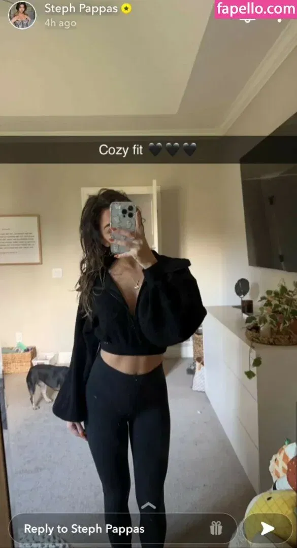 Steph Pappas Onlyfans Photo Gallery 