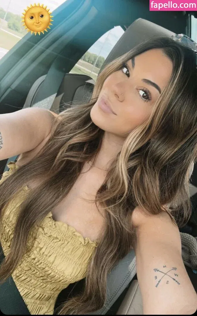 Steph Pappas Onlyfans Photo Gallery 