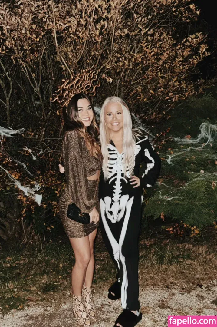 Steph Pappas Onlyfans Photo Gallery 