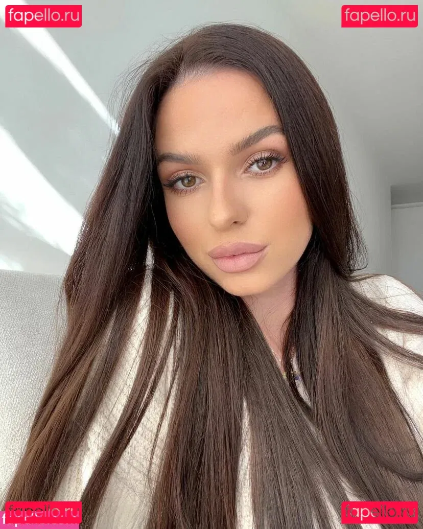 Danijela Cavara Onlyfans Photo Gallery 