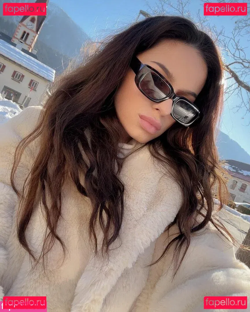 Danijela Cavara Onlyfans Photo Gallery 