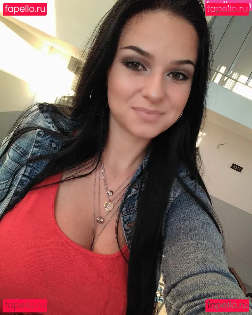 Danijela Cavara Onlyfans Photo Gallery 