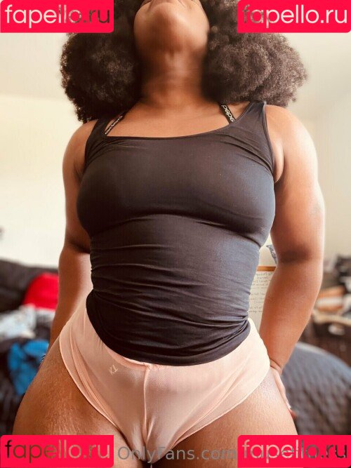 Elle_themuse Onlyfans Photo Gallery 