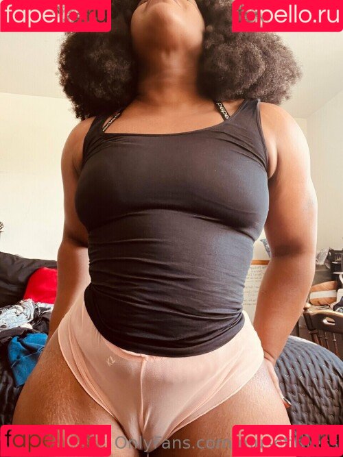 Elle_themuse Onlyfans Photo Gallery 