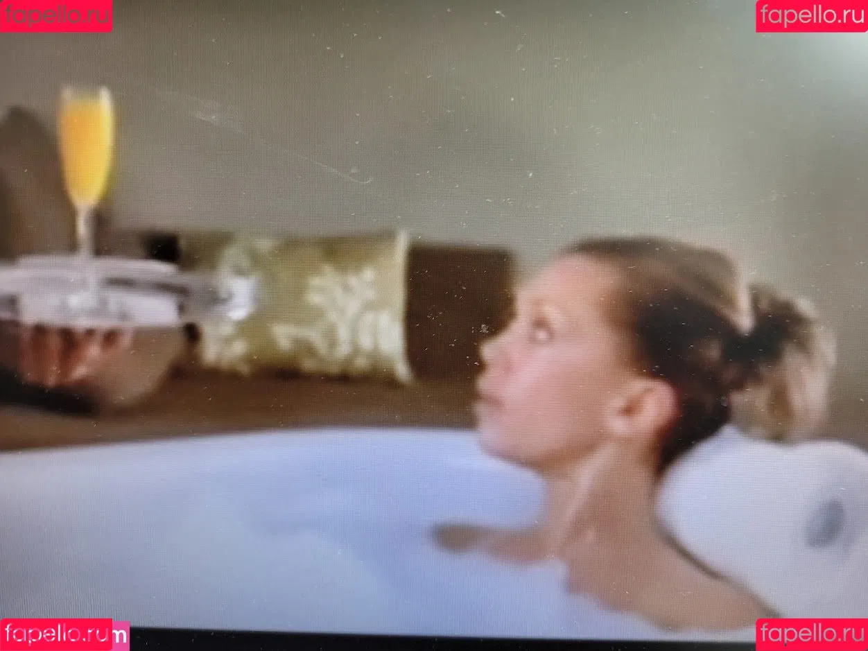 Vanessa L. Williams Onlyfans Photo Gallery 
