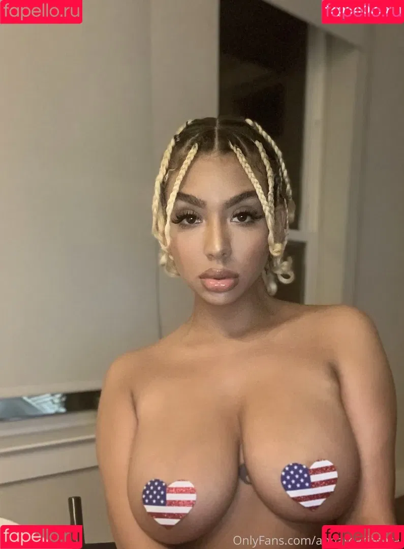 Annamariesarai Onlyfans Photo Gallery 