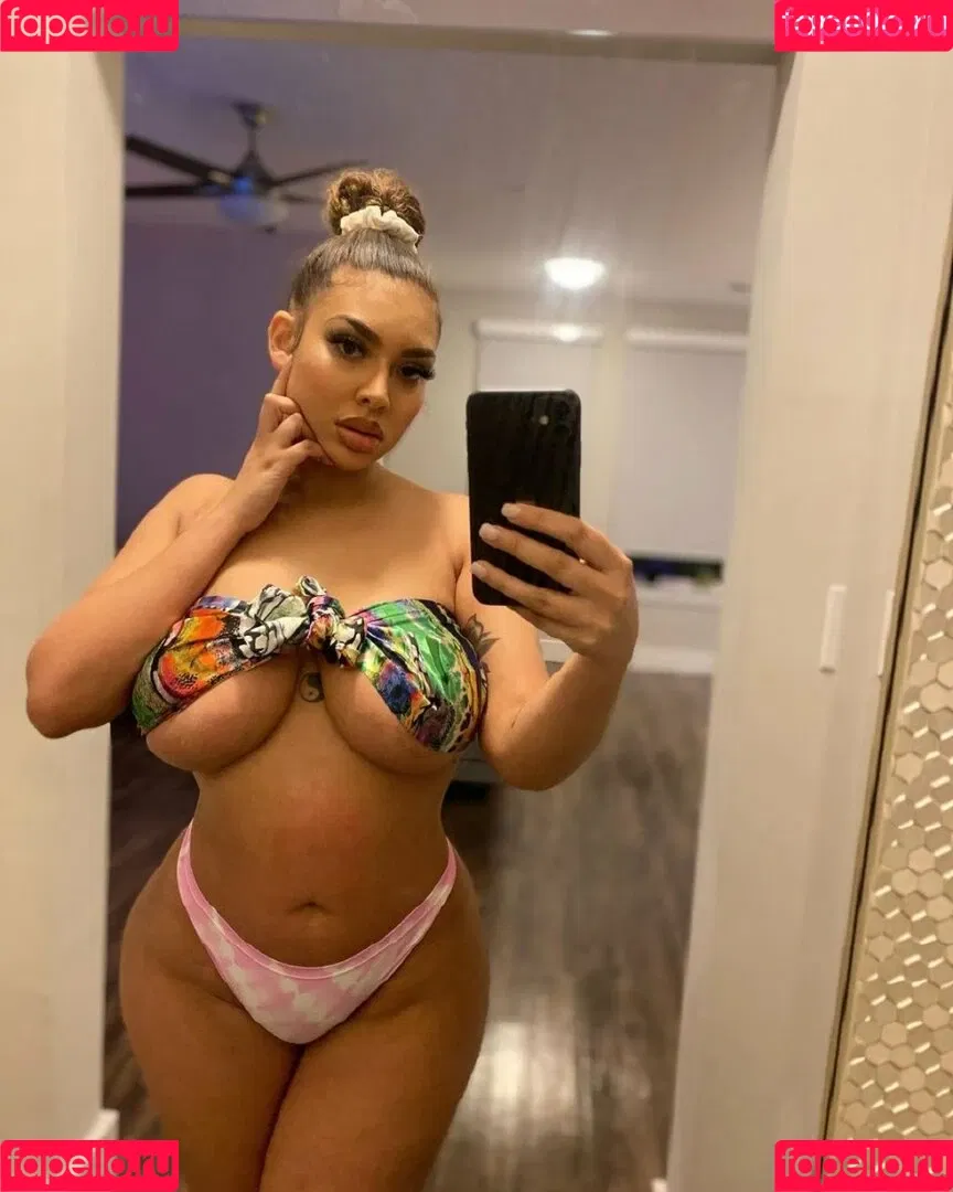 Annamariesarai Onlyfans Photo Gallery 