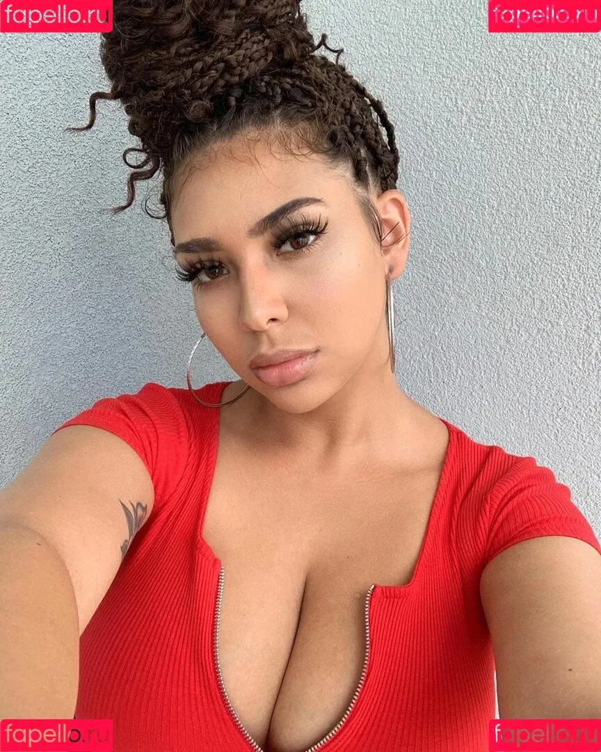 Annamariesarai Onlyfans Photo Gallery 