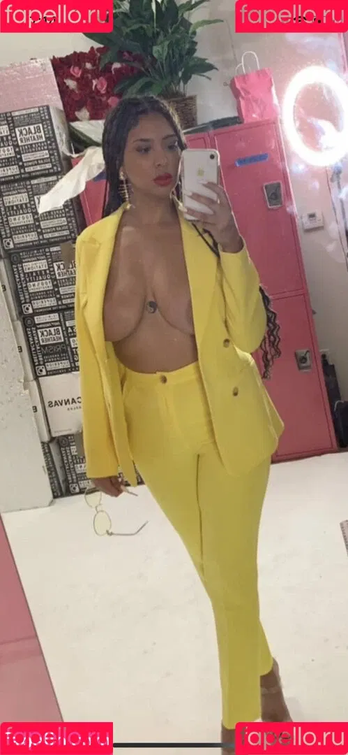 Annamariesarai Onlyfans Photo Gallery 