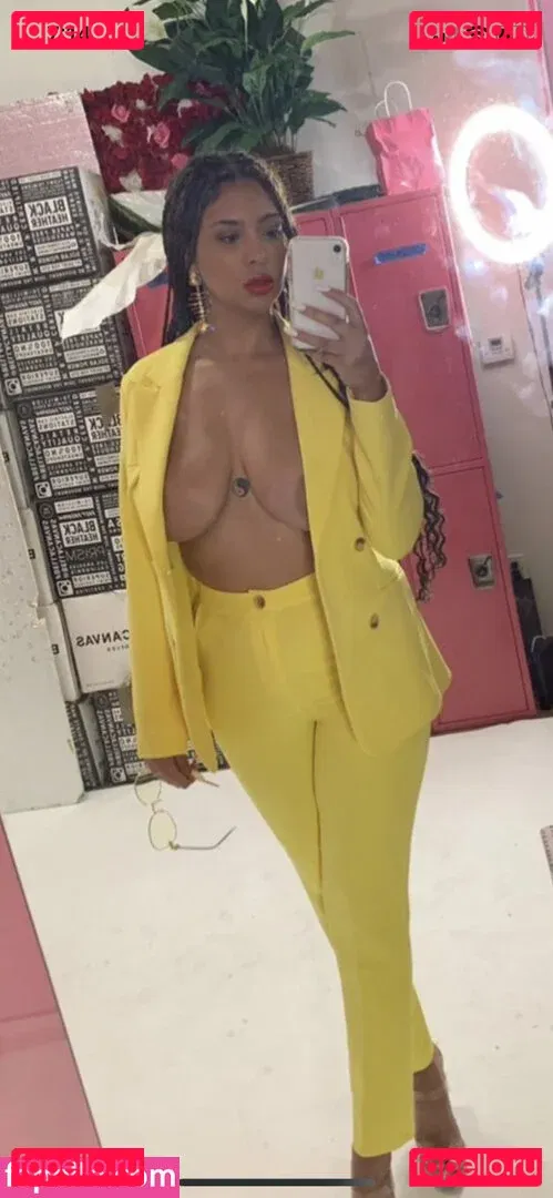 Annamariesarai Onlyfans Photo Gallery 