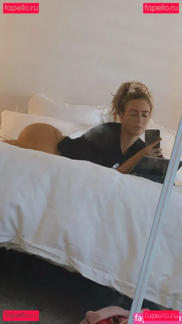 Elle T Onlyfans Photo Gallery 