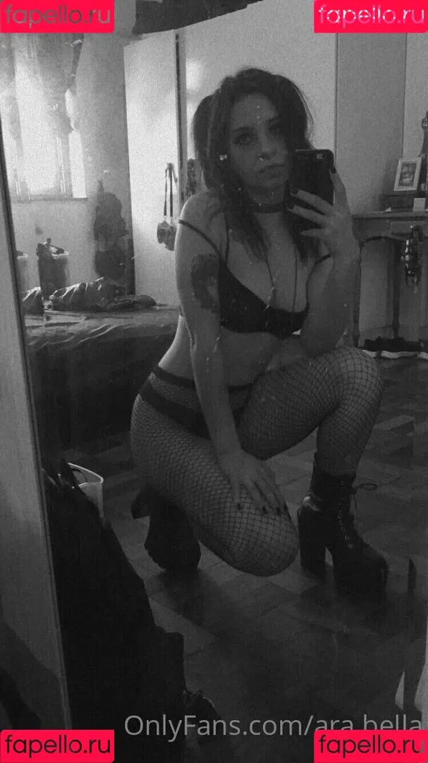 ara.bella Onlyfans Photo Gallery 