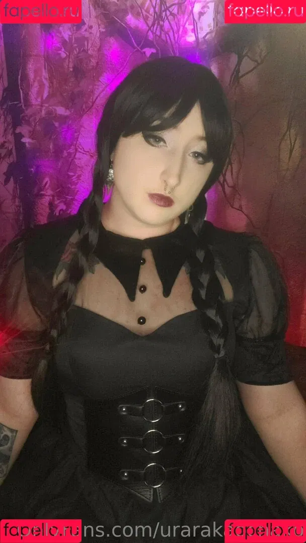 urarakaochako Onlyfans Photo Gallery 