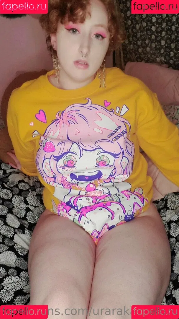 urarakaochako Onlyfans Photo Gallery 