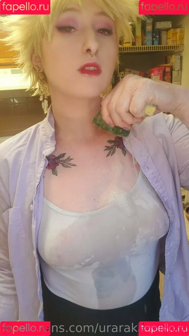 urarakaochako Onlyfans Photo Gallery 