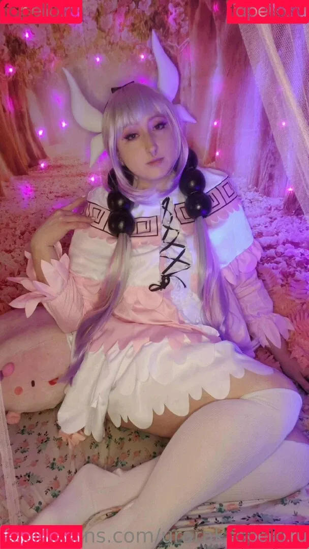 urarakaochako Onlyfans Photo Gallery 