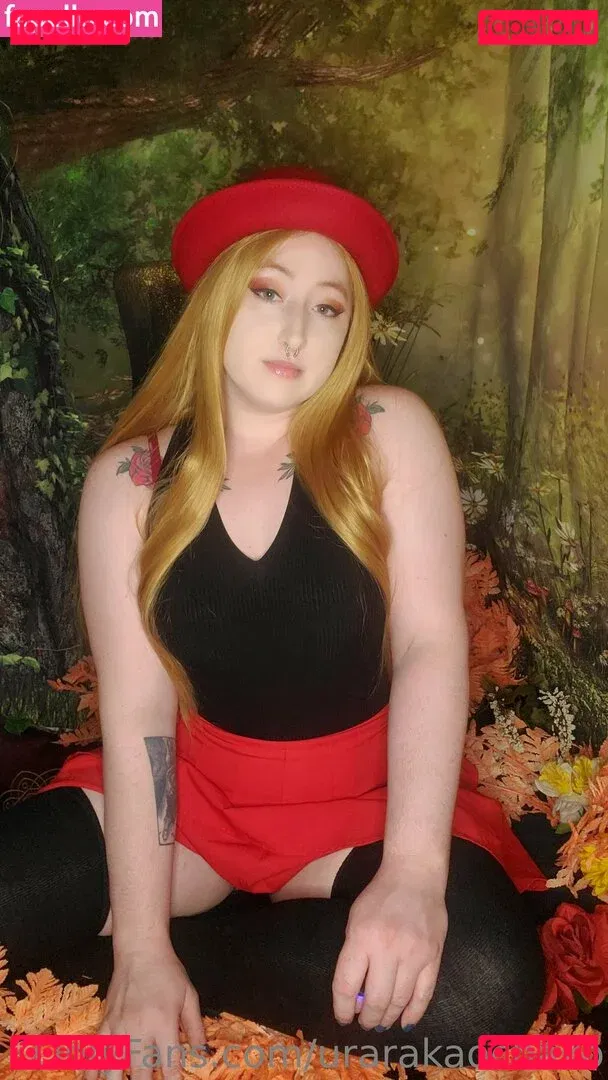 urarakaochako Onlyfans Photo Gallery 