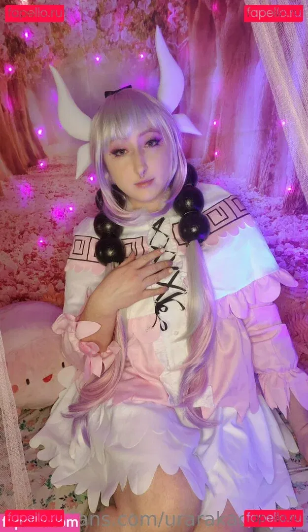 urarakaochako Onlyfans Photo Gallery 