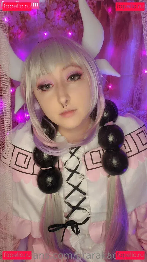 urarakaochako Onlyfans Photo Gallery 