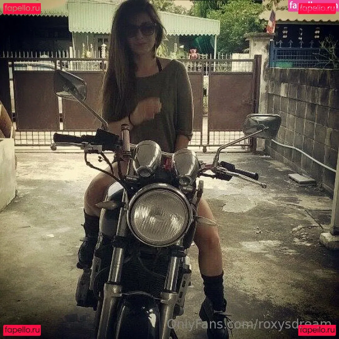 roxysdream Onlyfans Photo Gallery 