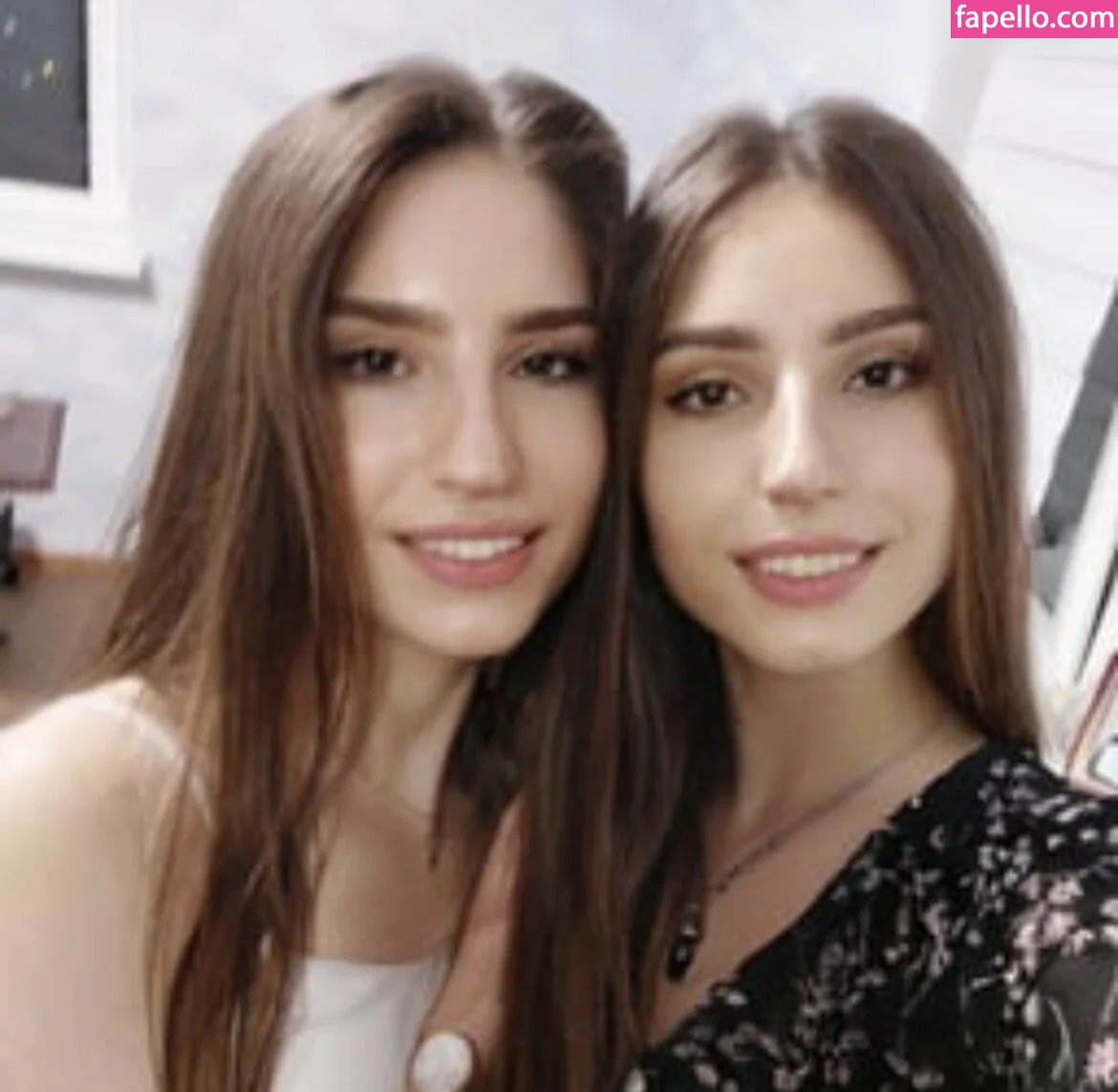 Alice & Haizlee Onlyfans Photo Gallery 