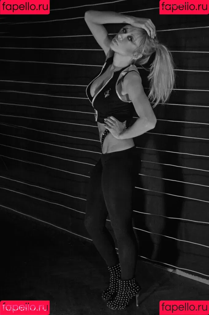 Polina Logunova Onlyfans Photo Gallery 