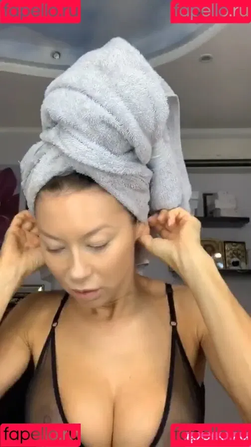 Polina Logunova Onlyfans Photo Gallery 