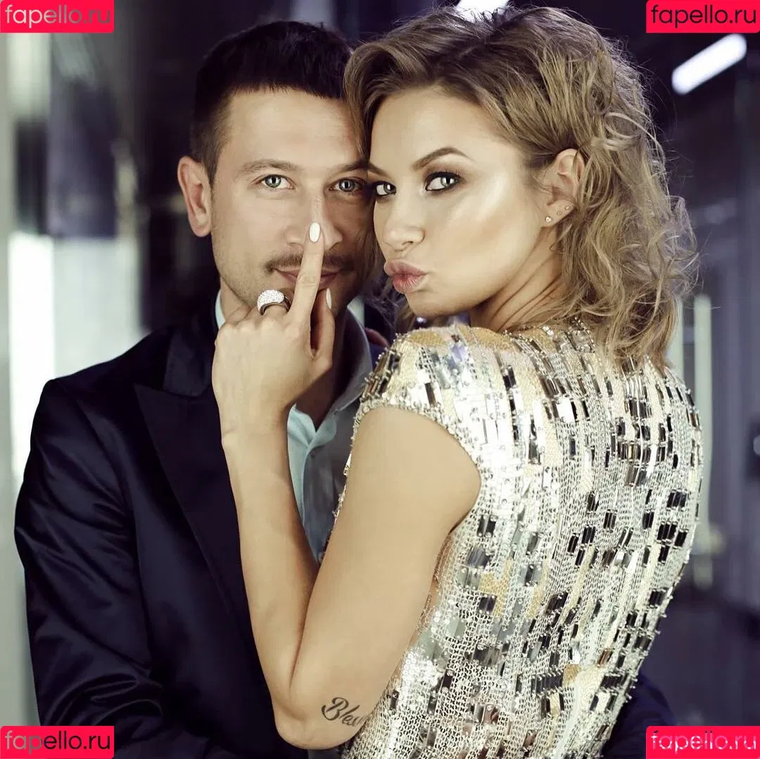 Polina Logunova Onlyfans Photo Gallery 