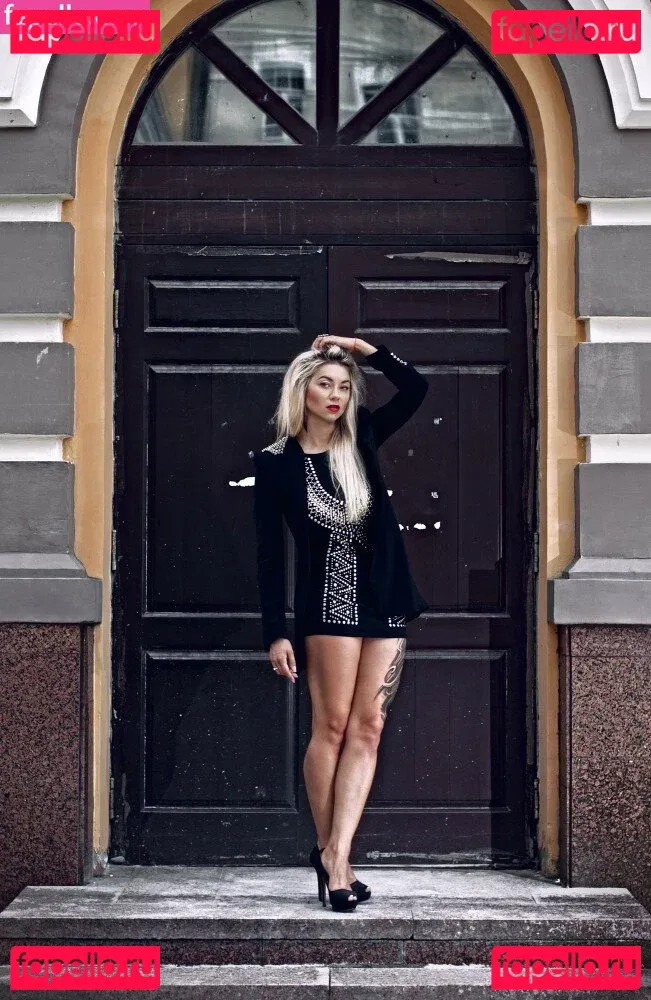 Polina Logunova Onlyfans Photo Gallery 