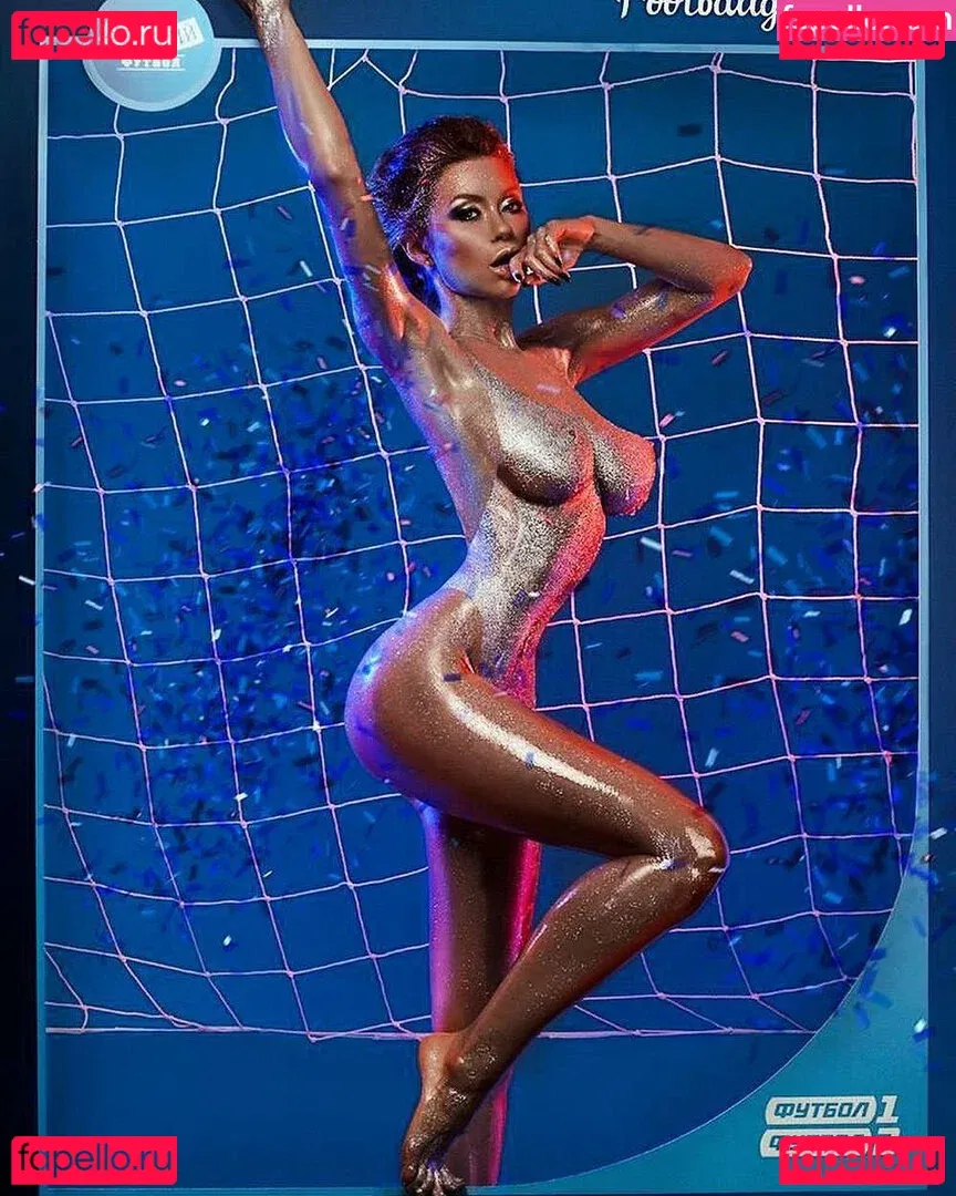 Polina Logunova Onlyfans Photo Gallery 