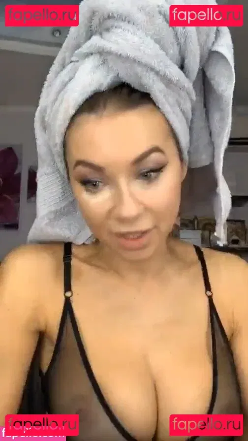 Polina Logunova Onlyfans Photo Gallery 