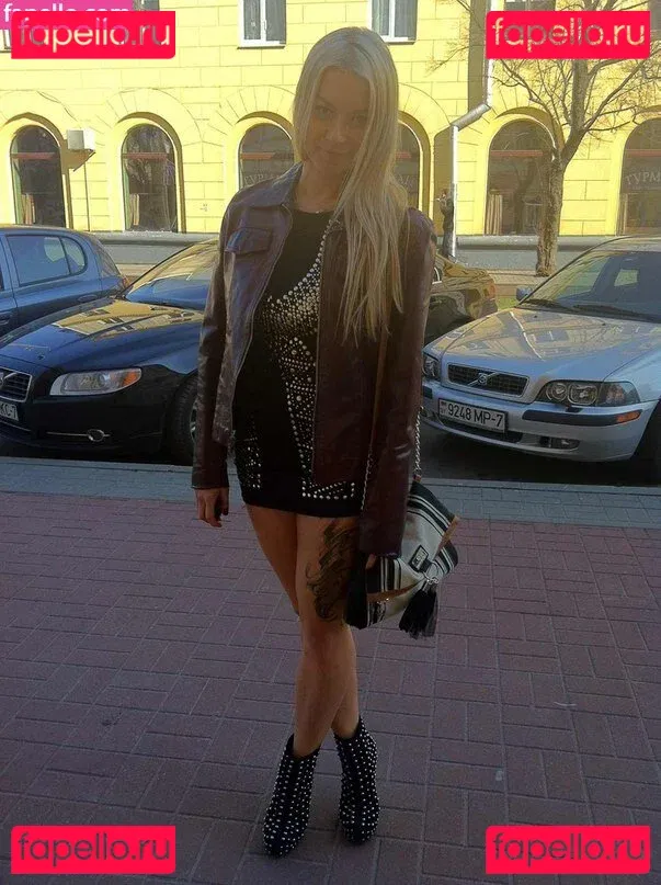 Polina Logunova Onlyfans Photo Gallery 