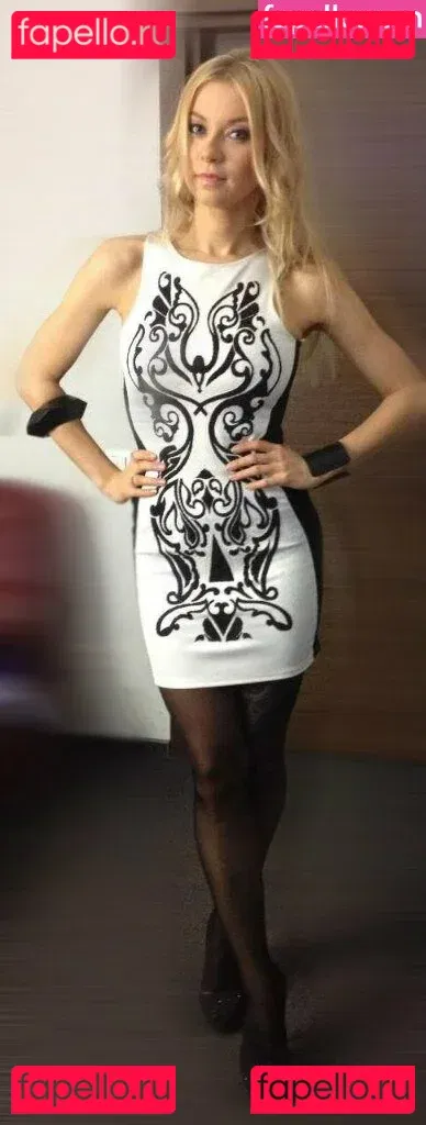 Polina Logunova Onlyfans Photo Gallery 