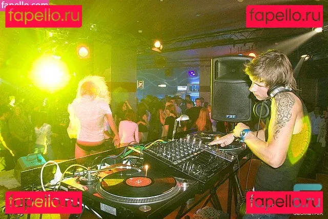 Polina Logunova Onlyfans Photo Gallery 