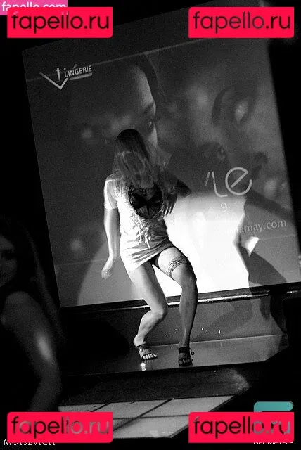 Polina Logunova Onlyfans Photo Gallery 