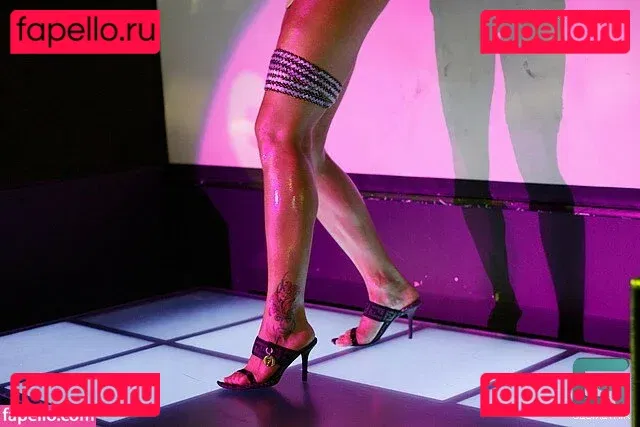 Polina Logunova Onlyfans Photo Gallery 