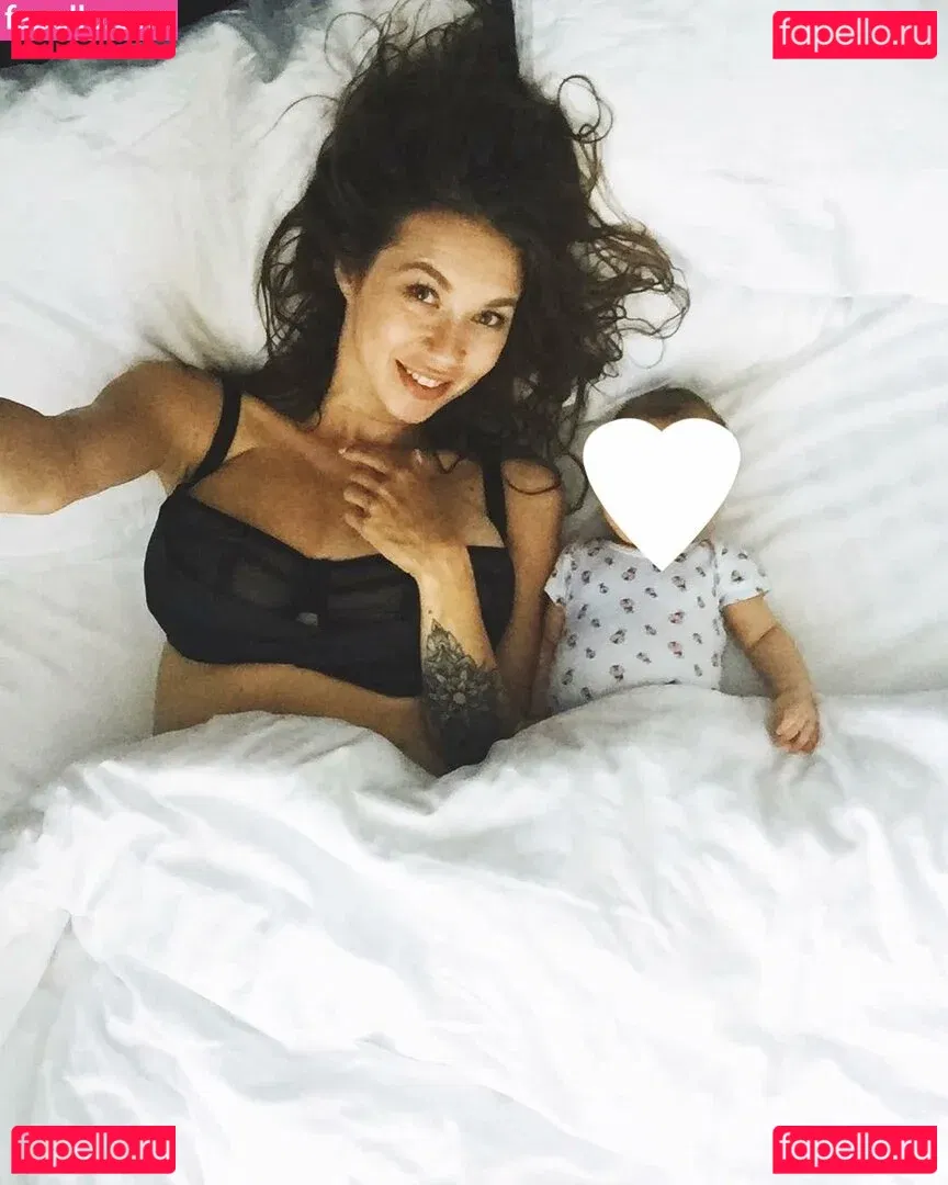 Polina Logunova Onlyfans Photo Gallery 