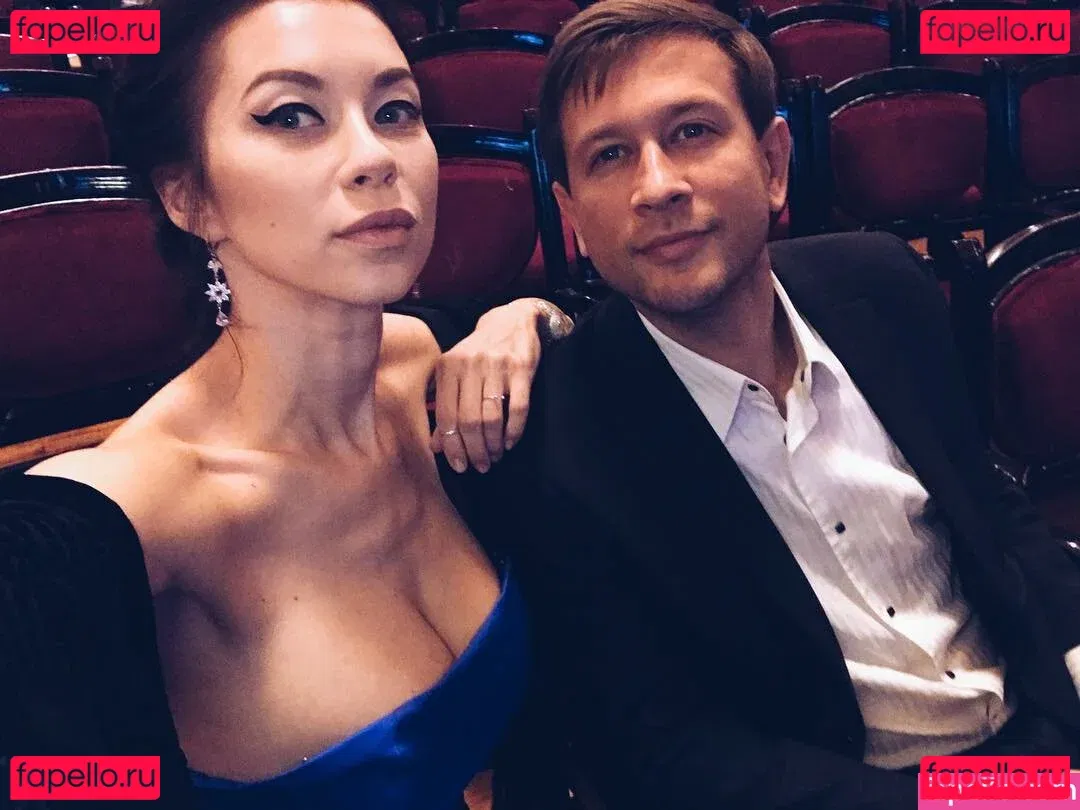 Polina Logunova Onlyfans Photo Gallery 