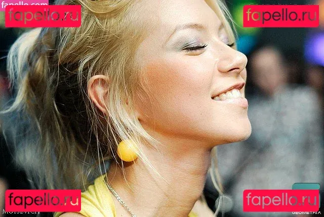 Polina Logunova Onlyfans Photo Gallery 