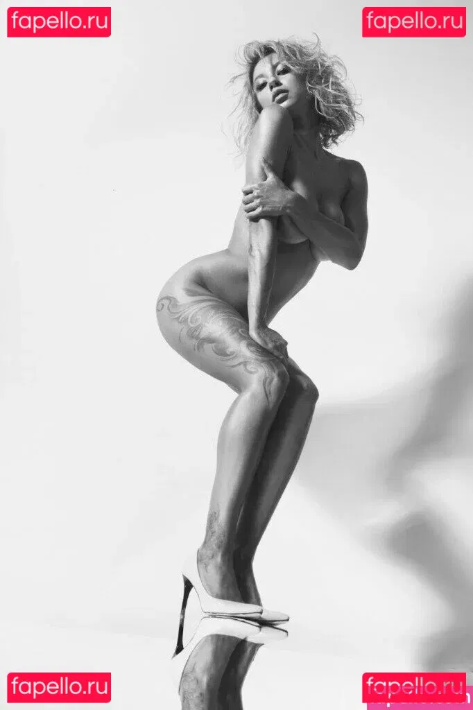 Polina Logunova Onlyfans Photo Gallery 