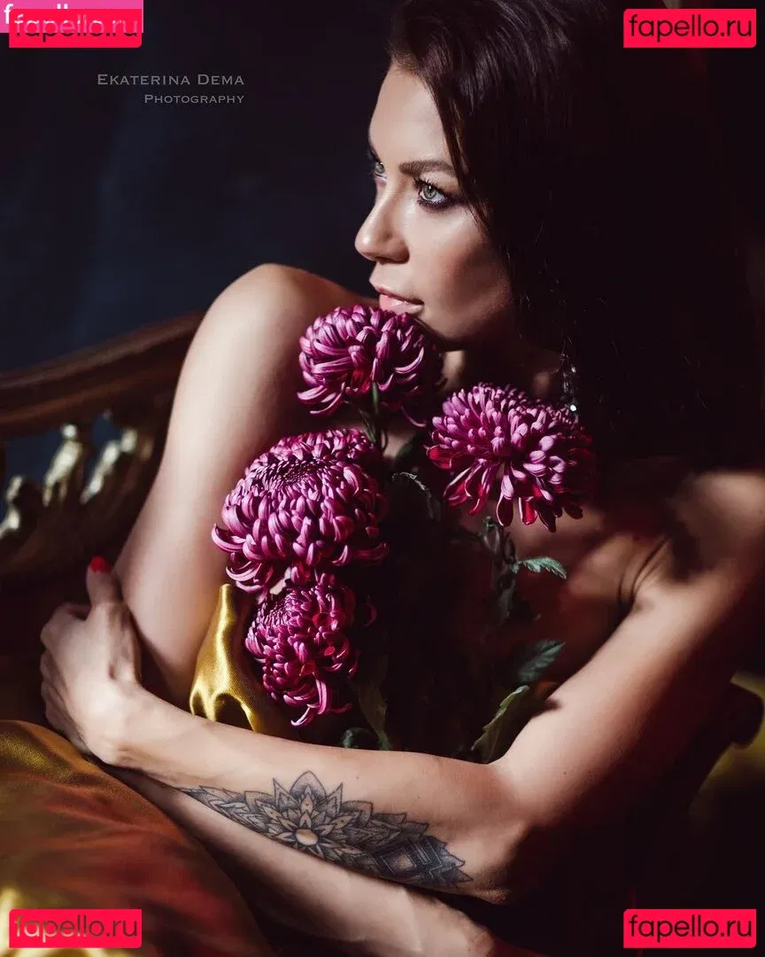 Polina Logunova Onlyfans Photo Gallery 