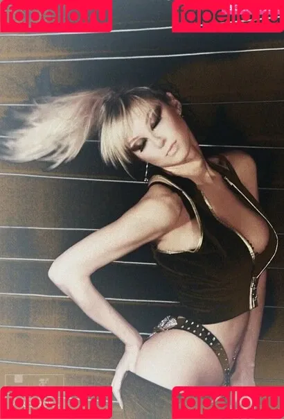 Polina Logunova Onlyfans Photo Gallery 