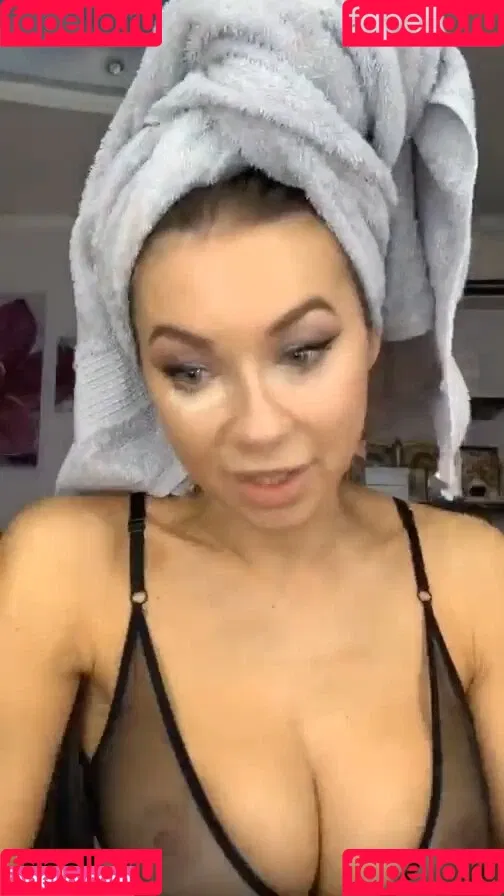 Polina Logunova Onlyfans Photo Gallery 