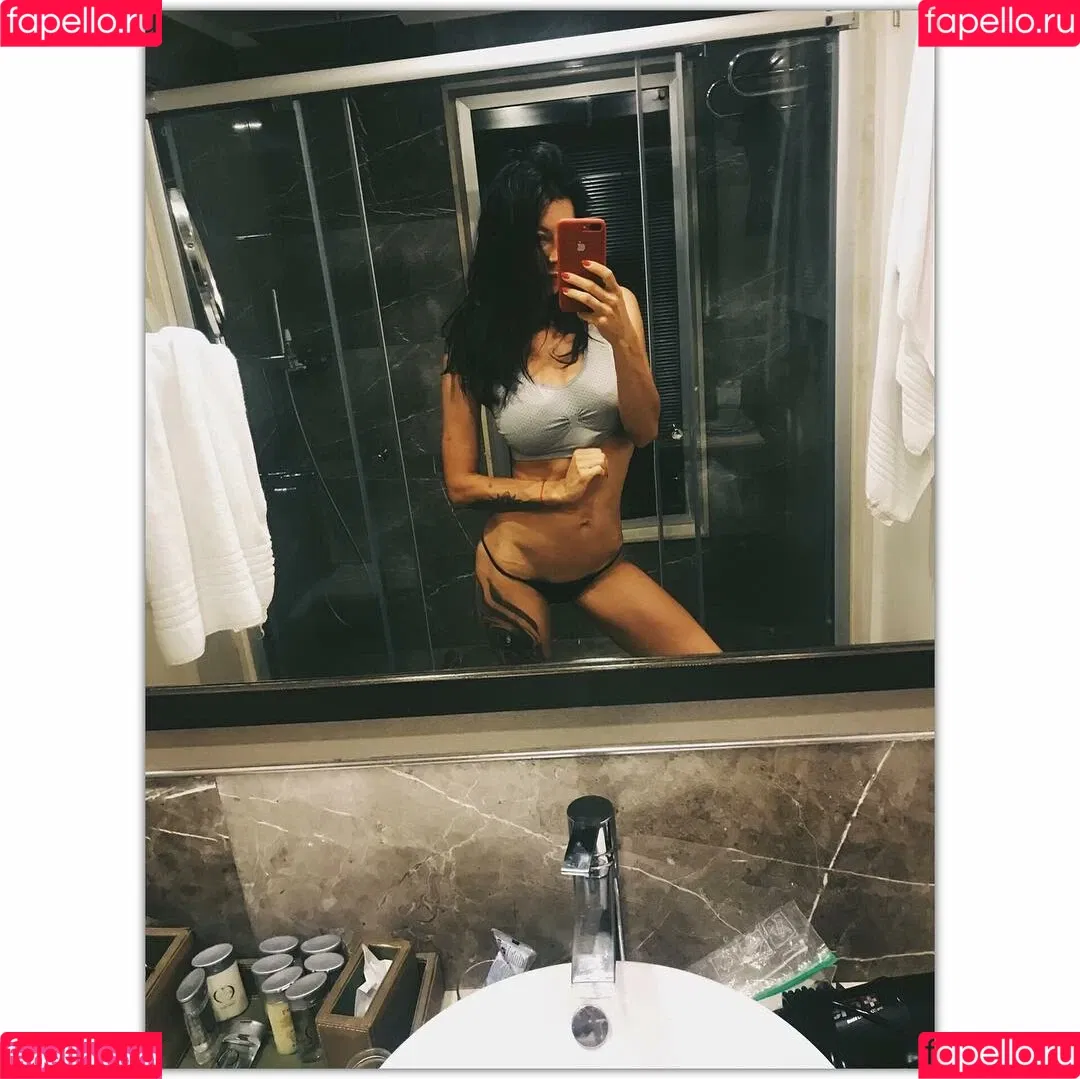 Polina Logunova Onlyfans Photo Gallery 